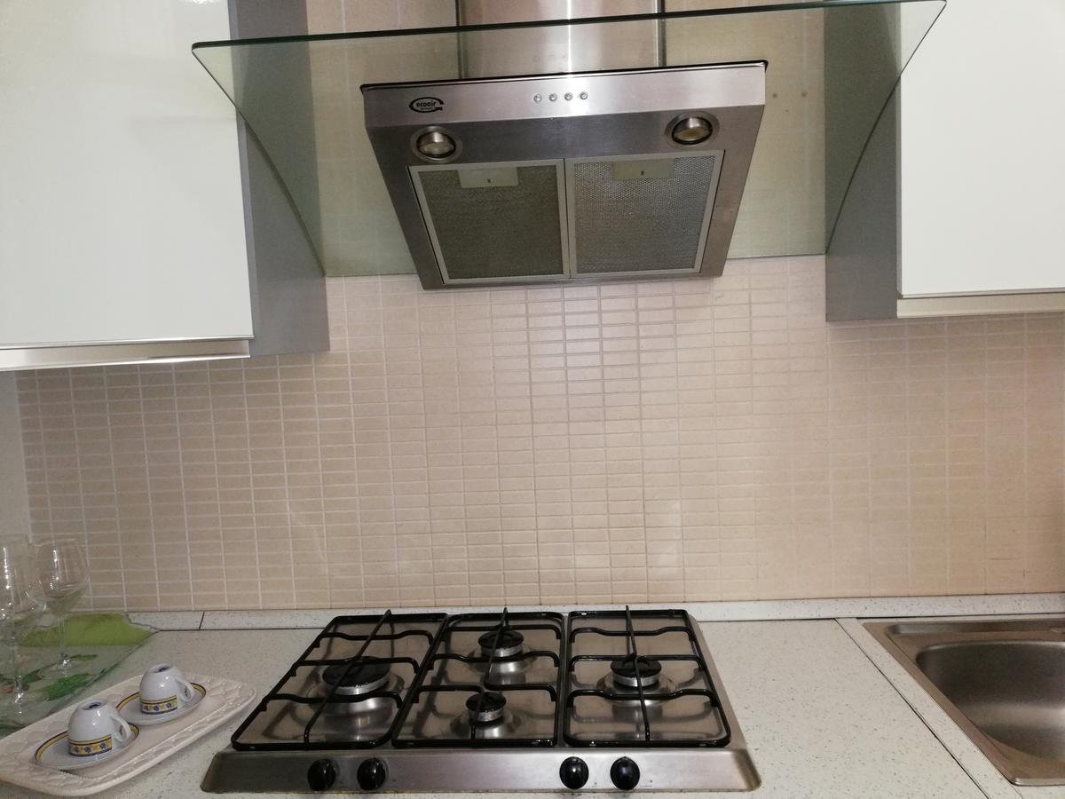 Casa Vacanze Stefy Полиняно а Маре Екстериор снимка
